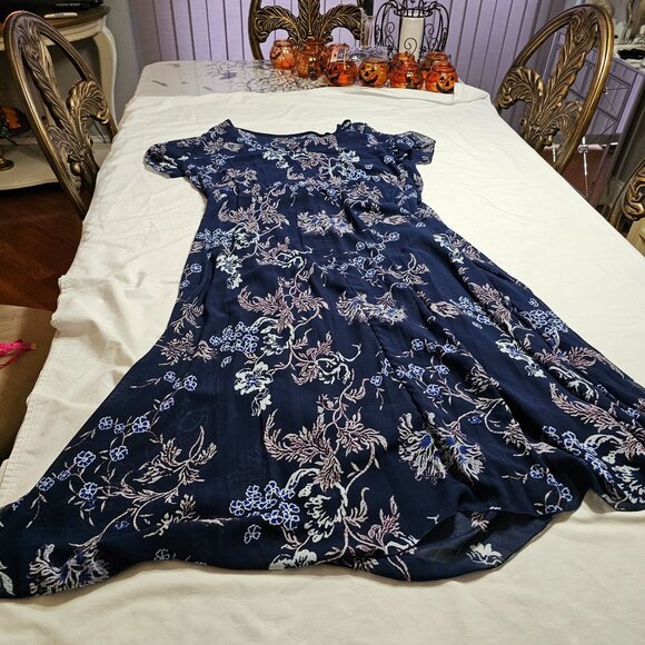 Floral Navy Blue Maxi Dress XXL W/Spaghetti Straps & Sheer Overlay Design - Picture 4 of 13